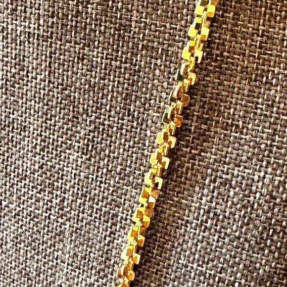 Premier Designs 30" Gold-Tone Diamond Cut Specialty Sparkle Chain Necklace - Picture 5 of 6